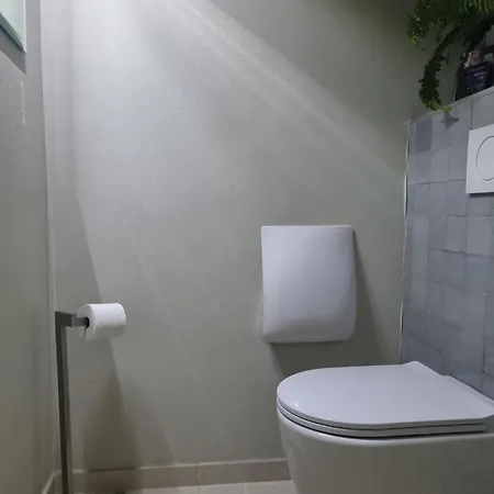 Helene Apartment